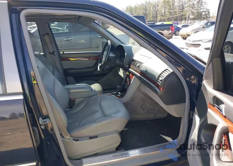 1995 Mercedes-Benz S 420 from USA, damaged, VIN WDBGA43E6SA228817